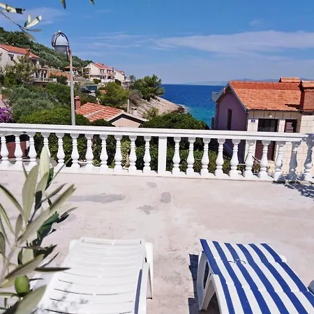 Apartment By The Sea Prigradica, Korcula - 19333 *